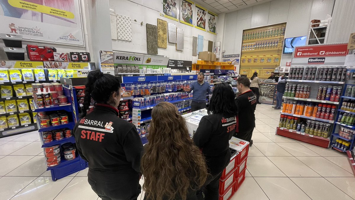 Ayer estuvimos en una jornada de aprendizaje sobre productos Ceys.
Nuestro asesoramiento está afianzado por el conocimiento de las prestaciones, composición y aplicación de cada uno de los artículos que vendemos. Si nos necesitas ya sabes dónde encontrarnos. 🤙🤙