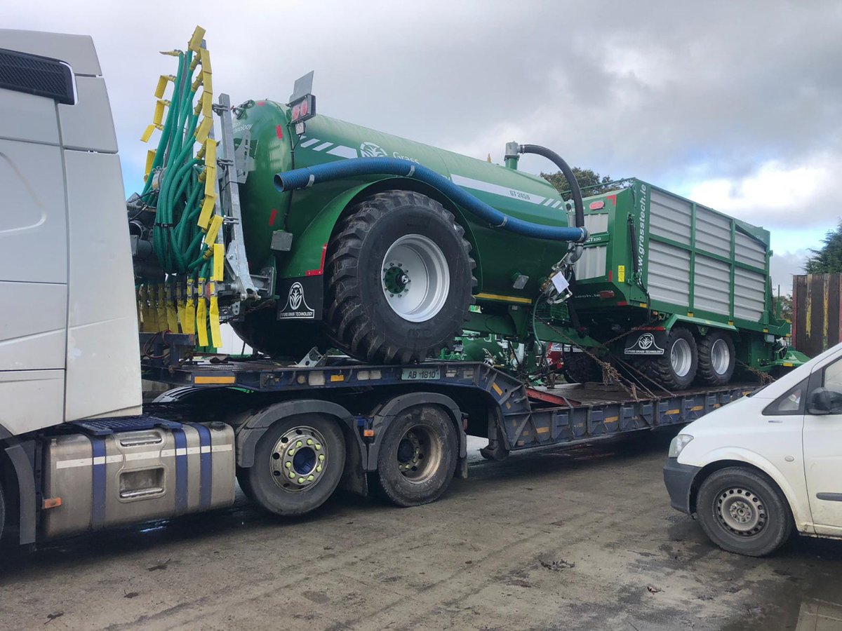 Things we love to see! Tankers and zero grazers on the way to their new owners.

We are absolutely delighted to be able to offer GRASS TECHNOLOGY FINANCE!

✅ finance can be sorted within 8 hours
✅ very competitive rates
✅ customer orientated 
✅ great service