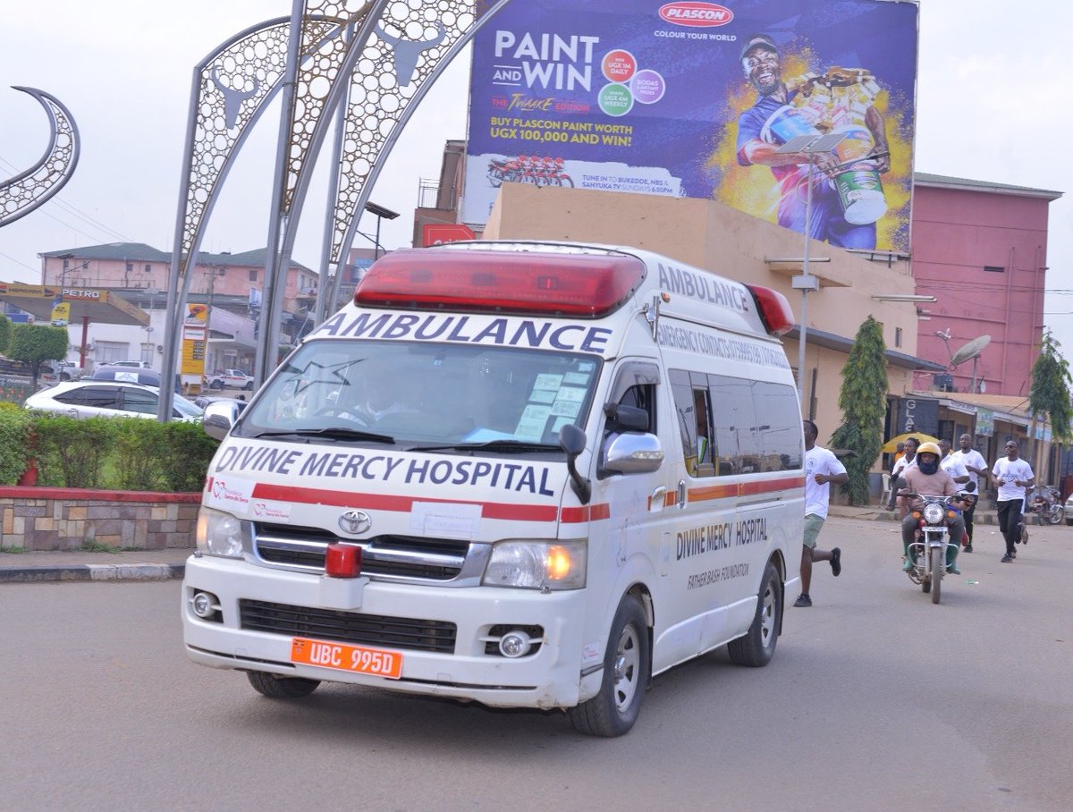 alumni_MUST's tweet photo. An ambulance was present at the #MUSTConvocationRun to provide medical care to participants in need. https://t.co/cyZjzp97aU