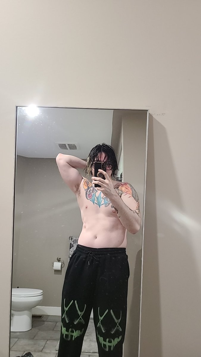 Shadow (@Femboycam22) / Posts / X