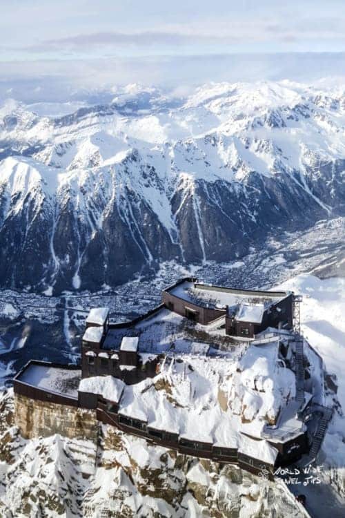 It offers to its guests a restaurant, 2 bars and a rented ski equipment office inside the hotel.

Read the full article: Chamonix a great French ski resort at the foot of Mont Blanc
▸ lttr.ai/AO86J

#PopularSkiAreas #PerfectWeatherConditions #MontBlanc