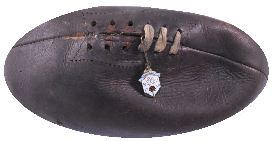 BECHIGUES's tweet photo. @BECHIGUES du match Nouvelle-Galles du Sud 10 - 29 British Lions , le 23/08/1930 à Sydney 🇦🇺.  #OldLeatherRugbyBall #Gonfle #Bechigue #Vieuxballons #Pelotasdecuero https://t.co/BIkwXH0s7B