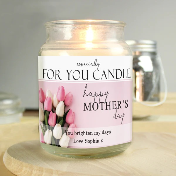 This large vanilla scented candle jar with personalised label would make a lovely gift idea if you're looking for something for Mother's Day lilybluestore.com/products/perso… #candles #scentedcandle #MothersDay #giftideas #personalised #elevenseshour #mhhsbd #earlybiz