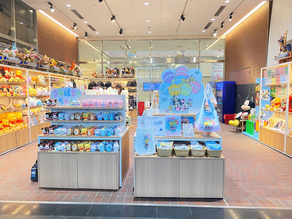Disney Store まとめ売り GG7K-n4agAA5Nyf.jpg