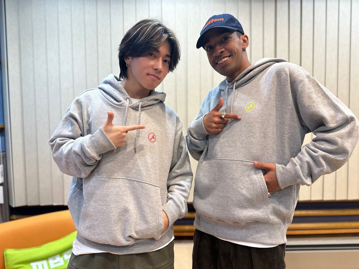 M&M custom performance　トレーナー 末澤誠也　スウェット お願いです公式さん… 誠也くんがメンバーのために作ったそのスウェット