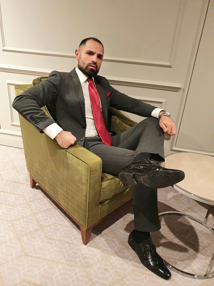caramel_master's tweet photo. Suit Bo$$ in charge! Lick dress shoes! @findominfluence @lthrbttm4u @trusted_alphas @PromoRTpig 
@MASTER_UPDATES @nick_gtwb 
@MasterJockPromo @rt4dom @CashMastersRT @mforst80 @alpha_amplifier @RT4Kings @AlphaMaleWorld1 @Domcollection00 @FindomAlphaRT @alphasretweet @RtCashmaster https://t.co/2KwkRVnjiv