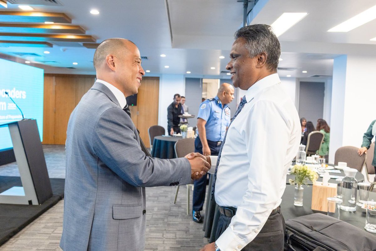 MaleCitymv's tweet image. Mayor @adamazim at The inaugural First Responders Forum 2024 began today, held by MRC and @NDMAmv with the support of the #SPRINGproject.