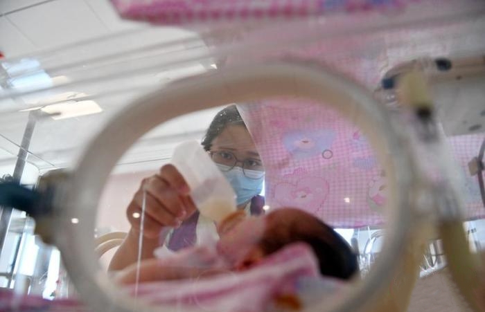 The average cost of raising a child from birth to adulthood in China is about 74844 USD (538,000 CNY), according to a report released by Yuwa, a think tank backed by Trip.com Group’s chairman James Liang.

Compared with GDP per capita, the parenting cost is about