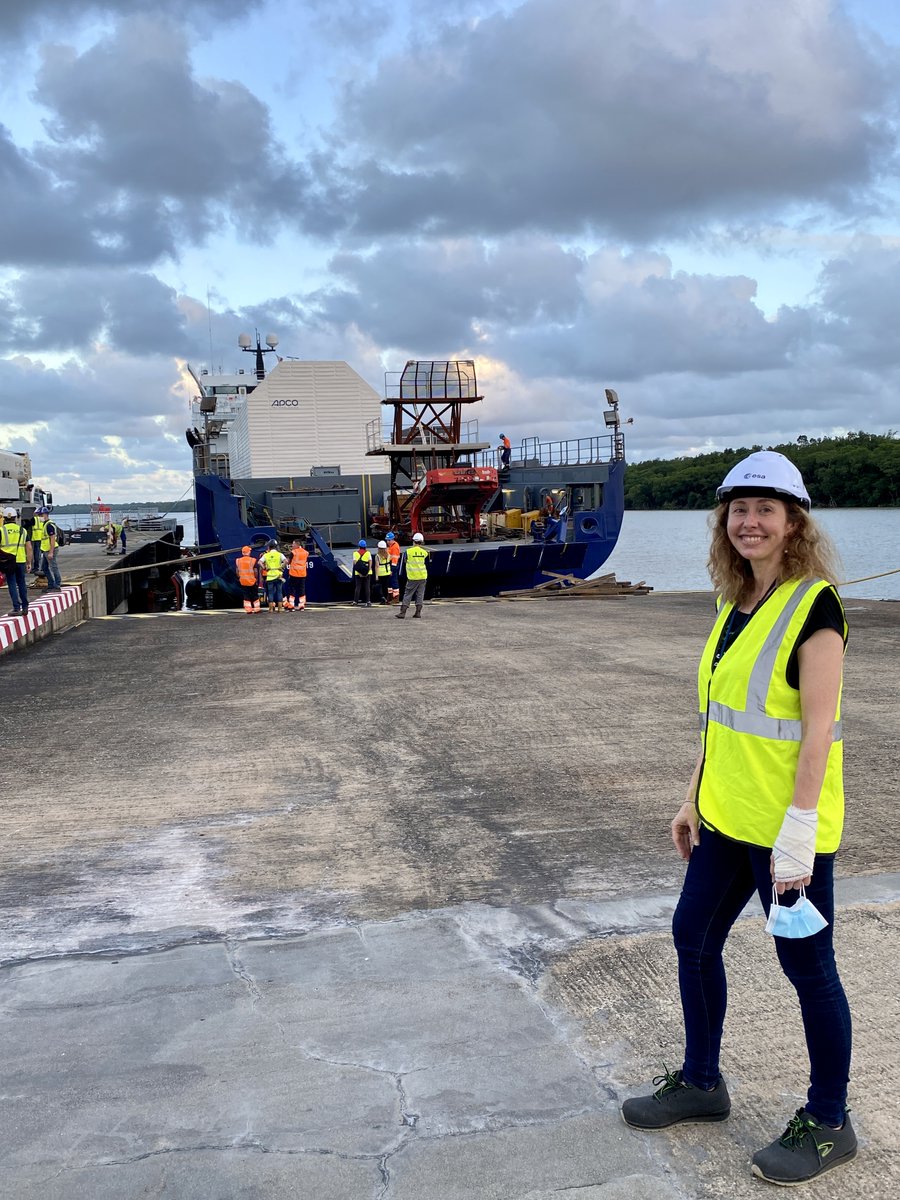 AlineSpaceBiker's tweet photo. 🚀 ARIANE 6 ON BOARD 🚀
On 17 Jan 2022 arrived the #Ariane6 launcher modules constituting the central core mockup for tests campaign with the Eastern Rock boat. Today on 21 Feb 2024, #Canopee boat arrives in French Guiana with the launcher elements for preparing the inaugural flight. This hybrid-propulsion vessel is 121 m long and has 37 m tall sails. Such a beautiful day for all of us🚀. It's time to transfer the containers inside the #EuropeanSpacePort and open them !
More details 👉 https://t.co/4tigodY8wt
@esa @ESA_transport #esa / @ArianeGroup / @CNES / #Alizés / #SpaceTeamEurope / @apcoworldwide