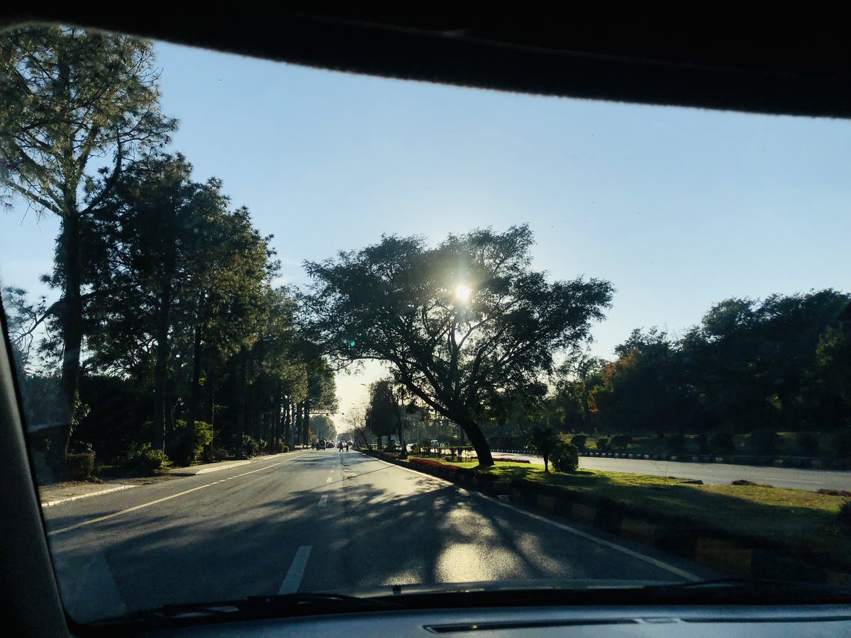 babakhtawar's tweet photo. Islamabad, Feb 2024.  //

“Sometimes people use ‘respect’ to mean ‘treating someone like a person’ and sometimes they use ‘respect’ to mean ‘treating someone like an authority’ 

and sometimes (contd.) https://t.co/sIobKxvlxY