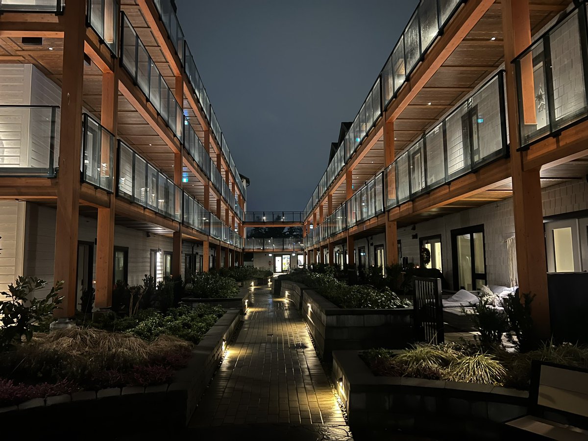 Bryn Davidson @Lanefab tweet media