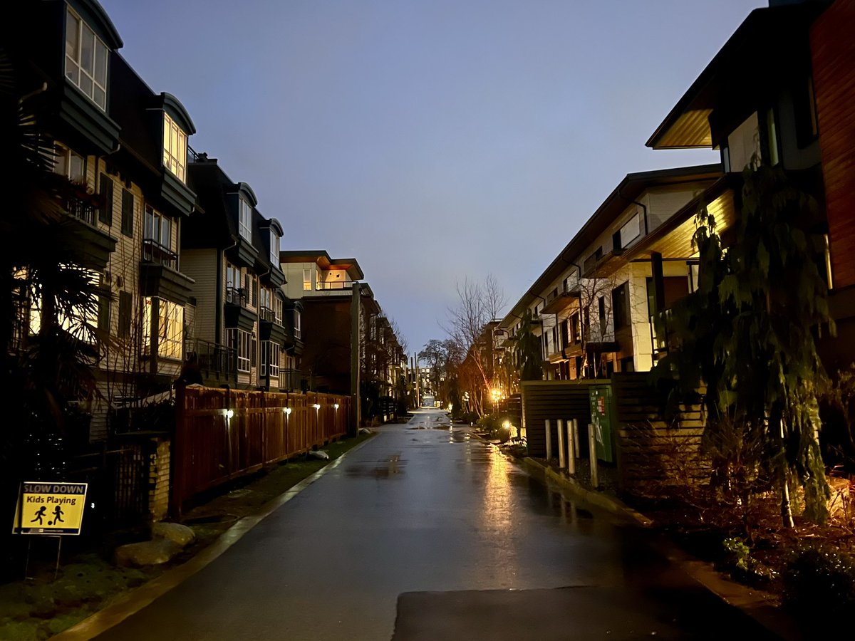 Bryn Davidson @Lanefab tweet media