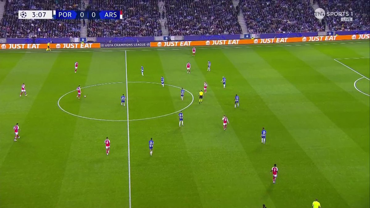 InvrrtedFB's tweet photo. The fact I could compile a 140-second video (with some parts sped up) of just lapses we made illustrates how sloppy our play was yesterday.

Yes, Porto’s 4-5-1/4-3-3 midblock stymied out settled attack in the first 30 minutes, but that didn’t last as the match went on. https://t.co/rMClPhDdUQ