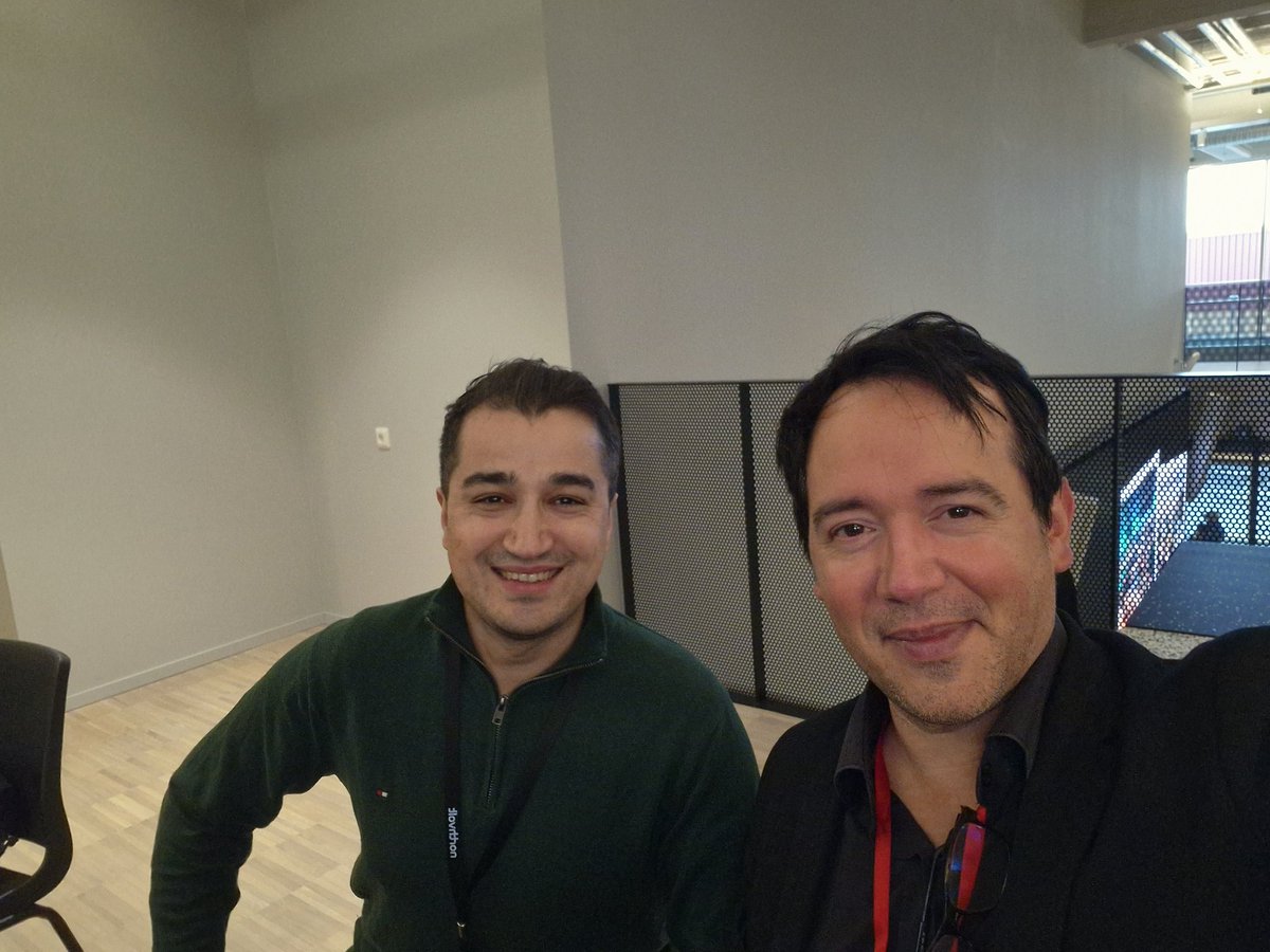 Alejandro A. Franco tweet media