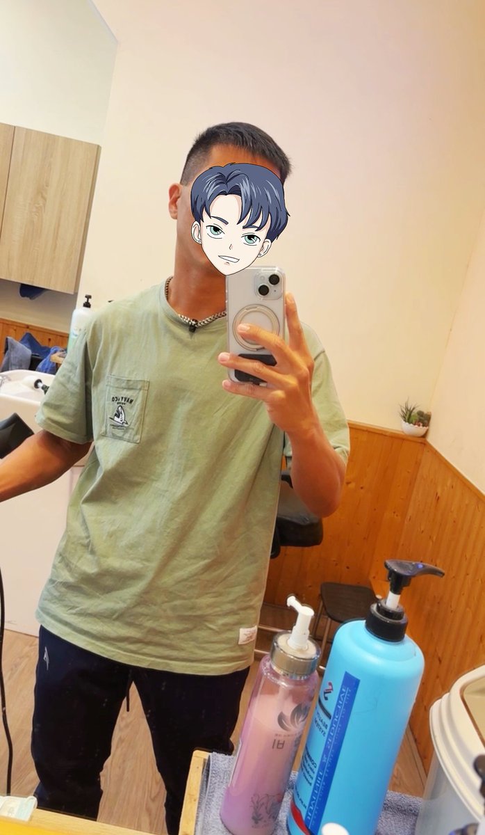 PatBrid3's tweet photo. 剪完頭髮舒服多了💇 https://t.co/Y1QMVMTpVT