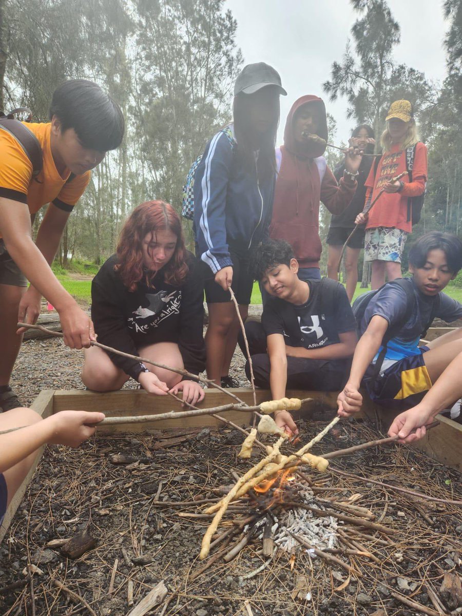 Holroyd High School tweet media