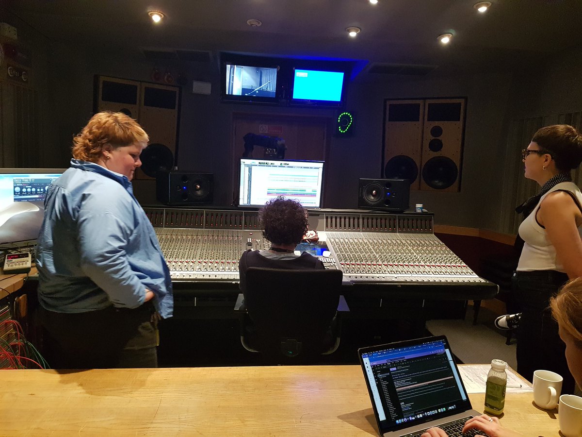 Beth White tweet media