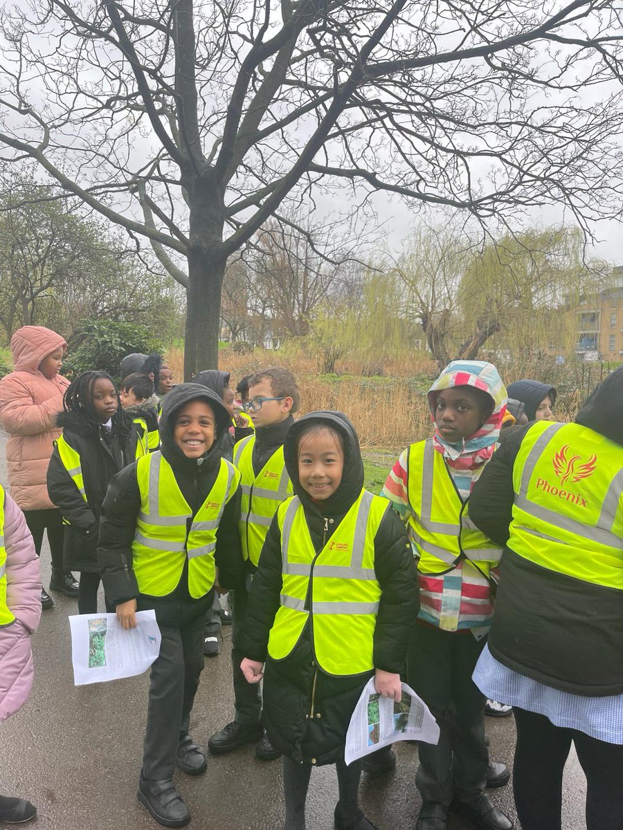 The Rain can’t stop us ! 🌧️ 😅 Today Year 3 went on a local trip to Folkestone Gardens admiring Nature #lewisham #grinlinggibbons #folkestongardens #naturelovers #localwalks #rain #schooltrip #education