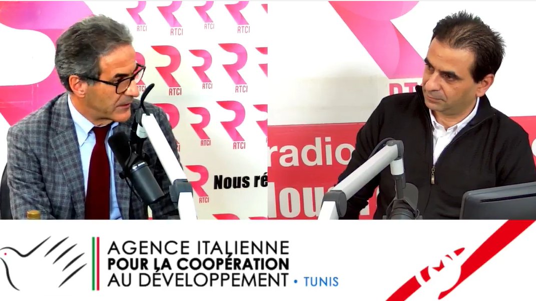 AICS_Tunis's tweet photo. 🎙️ Vuoi conoscere i progetti dell'#AICS in #Tunisia? Non perderti l'intervista del nostro Direttore, Andrea Senatori su #RTCI oggi! 📻Scopri chi beneficia delle nostre azioni e come collaboriamo con le istituzioni tunisine per un futuro sostenibile 🌍🌱
👉https://t.co/xKzMcOvkgY https://t.co/FcnzzUqpnQ