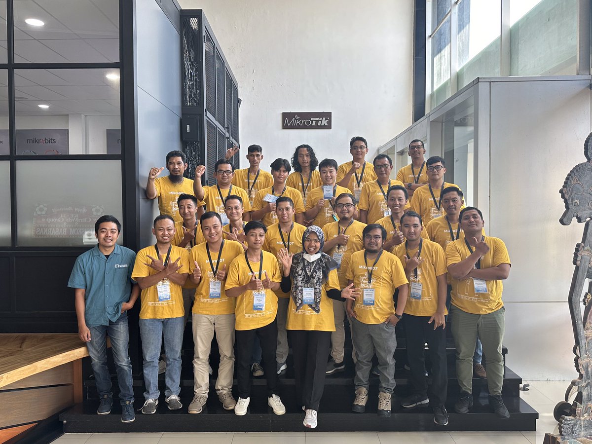 mikrotik_id's tweet photo. Dokumentasi Training MTCNA - Yogyakarta
20-22 Februari 2024
Anda bisa melihat informasi lebih lanjut mengenai jadwal Pelatihan selanjutnya dan mendaftar melalui:
📝 https://t.co/EUDXQM2Buj
#TrainingMikroTik #MTCNA #Yogyakarta #RouterBoard #MikroTik #TrainingCitraweb #Citraweb https://t.co/YIHuctaJMu