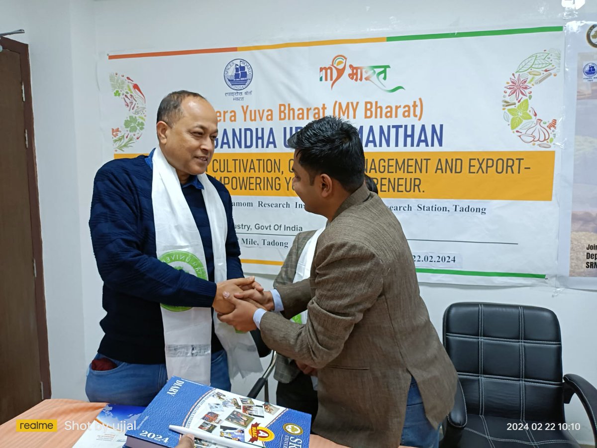 SrmSikkim's tweet image. Spice Boot Camp: Empowering youth spicepreneurs! Experts from Indian Cardamom Research Institute, Spice Board Tadong, &amp;amp; SRM University Sikkim shared insights on cultivation, quality management, &amp;amp; export strategies. Ready to spice up your entrepreneurial journey!  #SRMUS