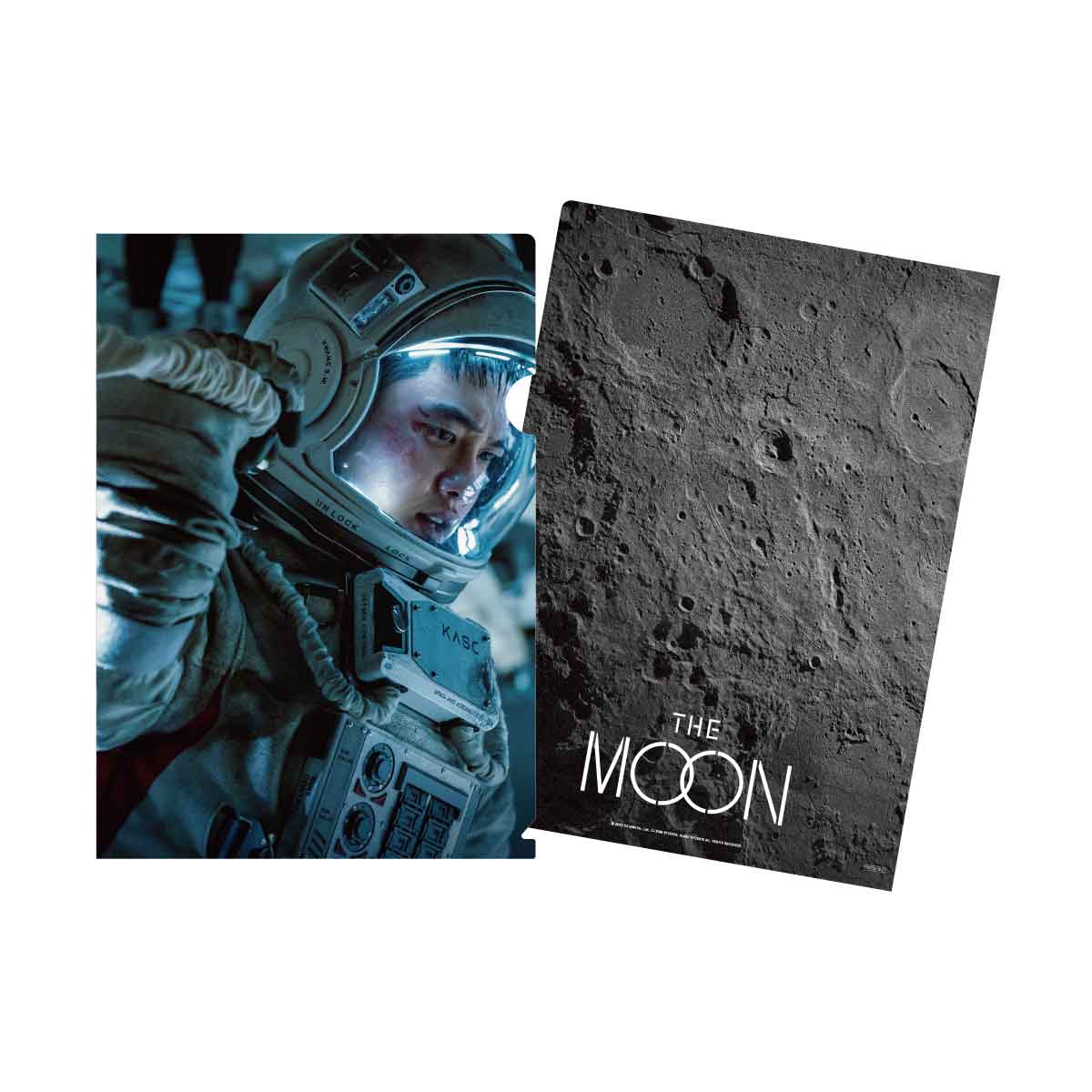 secretmelody_jp's tweet photo. 『#THEMOON』
🚀ムビチケカード
1,600円(税込)
2/23(金)発売

🌔第１弾特典
クリアファイル

🌔第２弾特典(4/26～)
ポストカードセット

販売劇場👇
https://t.co/nA7Feta0CR

WEB通販👇
https://t.co/asLI2AdZ57 https://t.co/COnLgVmD1I