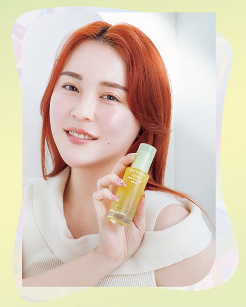 vivi_magazine's tweet photo. 肌に悩んでる人🙋‍♀️

【オリヤンアワード】5年連続受賞！
韓国美容オタクのYouTuberみそさんも愛用中♡のコレ知ってる？

もしかしたら肌悩みとお別れできる日も夢じゃないかも!?
https://t.co/XTphgITACE #pr https://t.co/RXCsmla23H