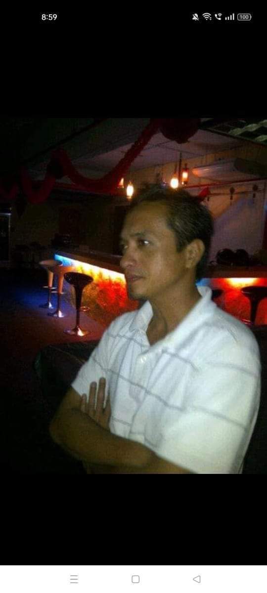 lady_bugg11's tweet image. Ditarik keluar, diikat kaki dan tangan hingga tak mampu bergerak kemudian dipukul ramai2 sehingga meninggal dunia. Organ dalamannya dikatakan pecah akibat hentakan yang terlalu kuat.

Muka Allahyarham penuh dengan kesan luka. Lehernya juga dicekik. 

Tak tergamak nak upload…