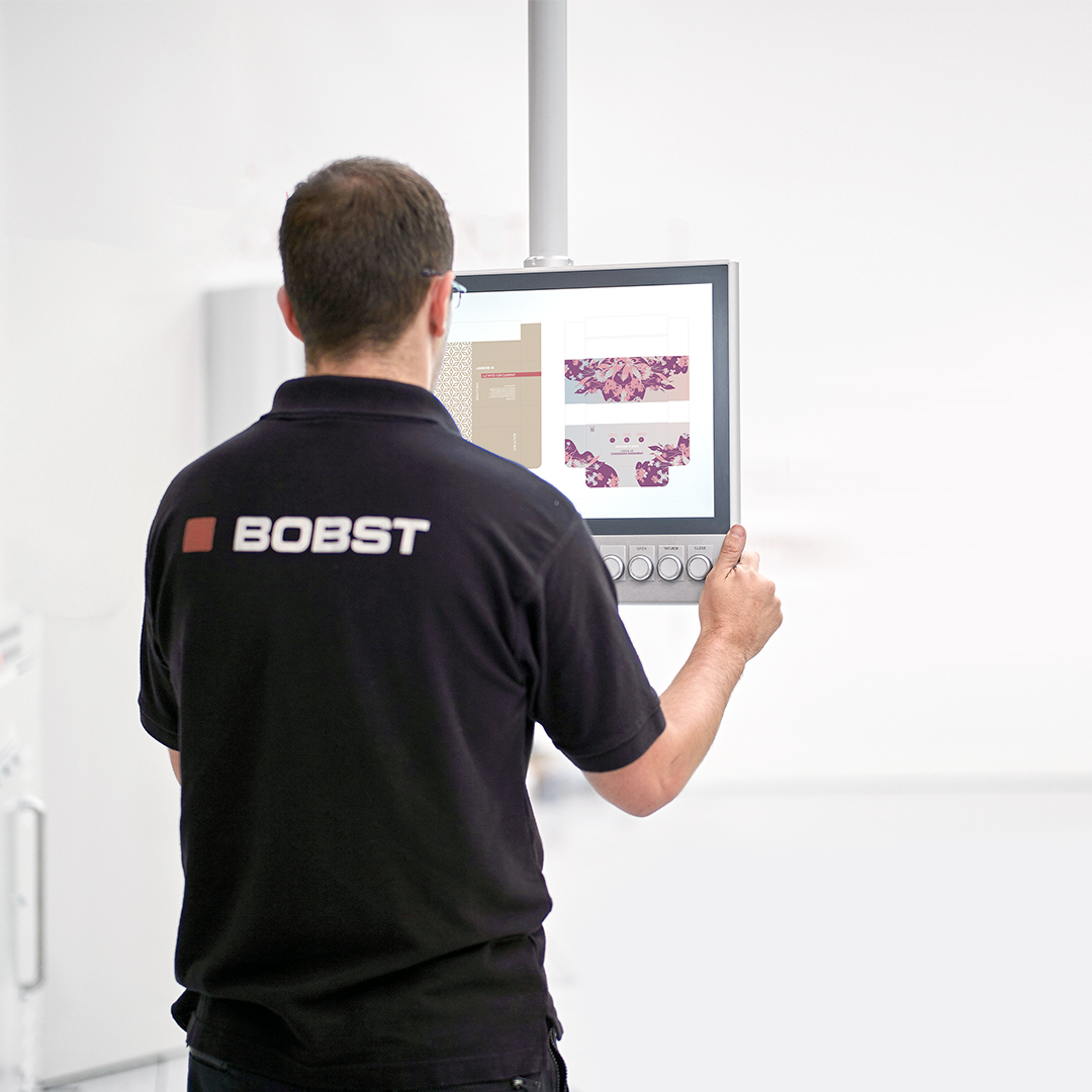EtiquetaNewsEsp's tweet photo. ¿Qué visión tiene sobre la industria BOBST? Todas las máquinas y herramientas terminarán «hablando» entre sí, transmitiendo... https://t.co/JUYU2U7n1z #bobst #etiquetanews https://t.co/wYEjJUfM7s