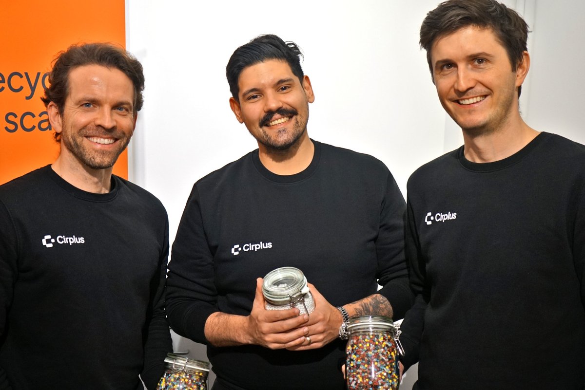 cirplus (@cir_plus) on Twitter photo 🚀 Exciting news at Cirplus!
Welcome aboard, Carlos and Tommy!
Thrilled to introduce new team members: <a href="/carlosandrioli/">Carlos Andrioli</a> as CTO 💻 and <a href="/Tommy_Atwell/">Tommy Atwell</a> as COO 🚛. With Carlos's 20+ years in Fintech and Tommy's expertise in logistics, we're set to elevate Cirplus to new heights! 🚀 Exciting news at Cirplus!
Welcome aboard, Carlos and Tommy!
Thrilled to introduce new team members: <a href="/carlosandrioli/">Carlos Andrioli</a> as CTO 💻 and <a href="/Tommy_Atwell/">Tommy Atwell</a> as COO 🚛. With Carlos's 20+ years in Fintech and Tommy's expertise in logistics, we're set to elevate Cirplus to new heights!