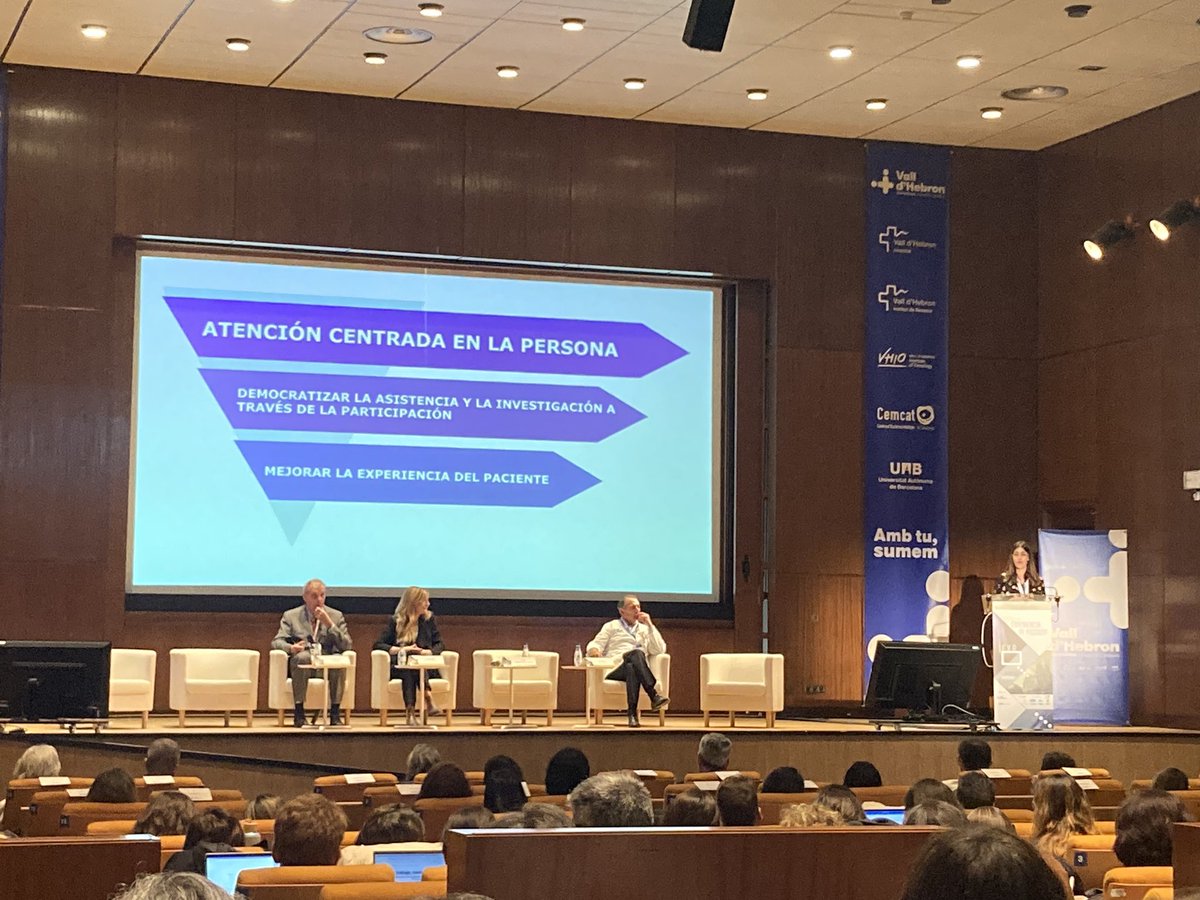 CanalisBea's tweet photo. Asistimos al V Congreso de experiencia del paciente en #hospitalvallhebron . Trabajemos y Co-creemos con el paciente. #ConsorciCsi #Somcsi https://t.co/WLsDgBiGbu