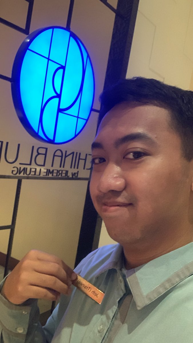 csMarksmaN's tweet photo. crazy 22nd day of work today, first half at Veranda and Brasserie, then the 2nd half at China Blue!🔥 such an honor thanks to my team leader, Sir Christian for this deployment, and met cool people with Sir Richard, Sir Rodel, Sir Joven and Miss Lady!🔥❤️
#SuccessAfterSuccess https://t.co/28MqMtAChL