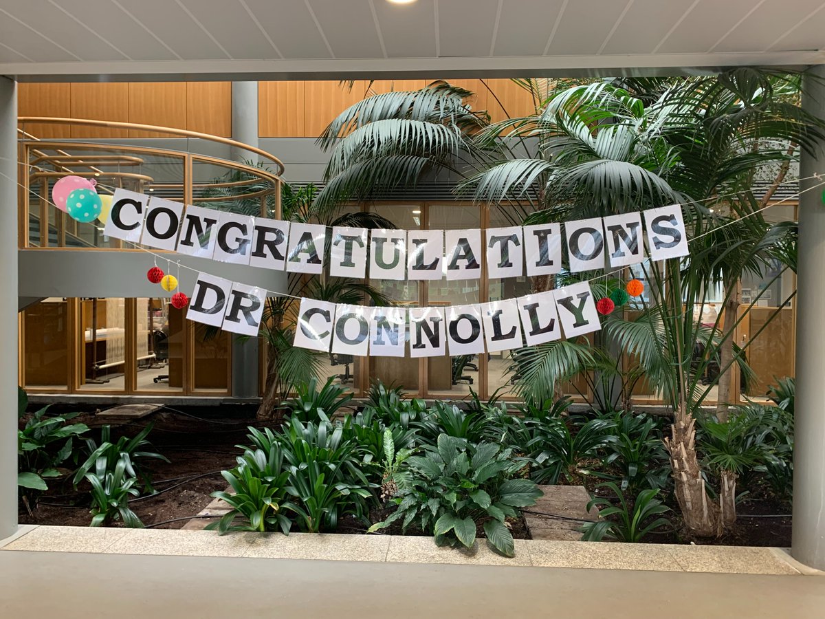 📢Massive congrats to @ClaireMConnoll2 who successfully defended her PhD thesis yesterday. 🙏for all of the hard work over the last 4 years... Enjoy the 🍾 @UCDFoodHealth @UCD_Conway @fhi_tweets