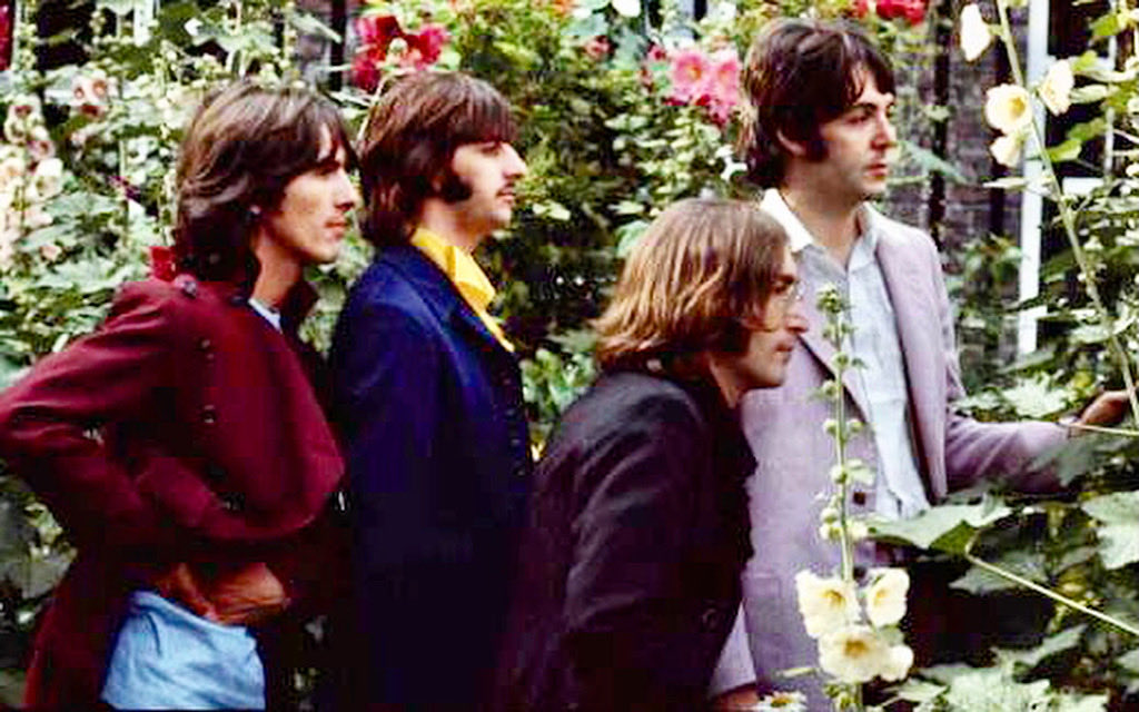 July 1968, London, Mad Day Out #TheBeatles #maddayout #sixties #1960s #beatleslondon