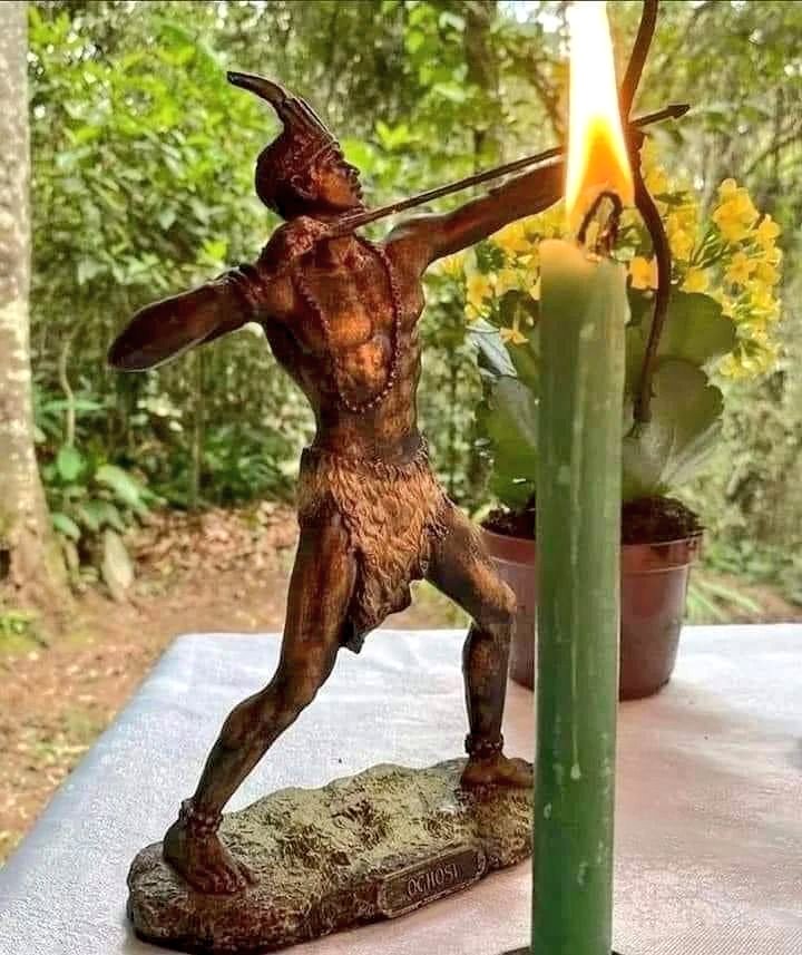 OrixaEncantado's tweet photo. Oxóssi lhe trará uma boa notícia hoje! 🏹 https://t.co/Lm7e3SMxBm