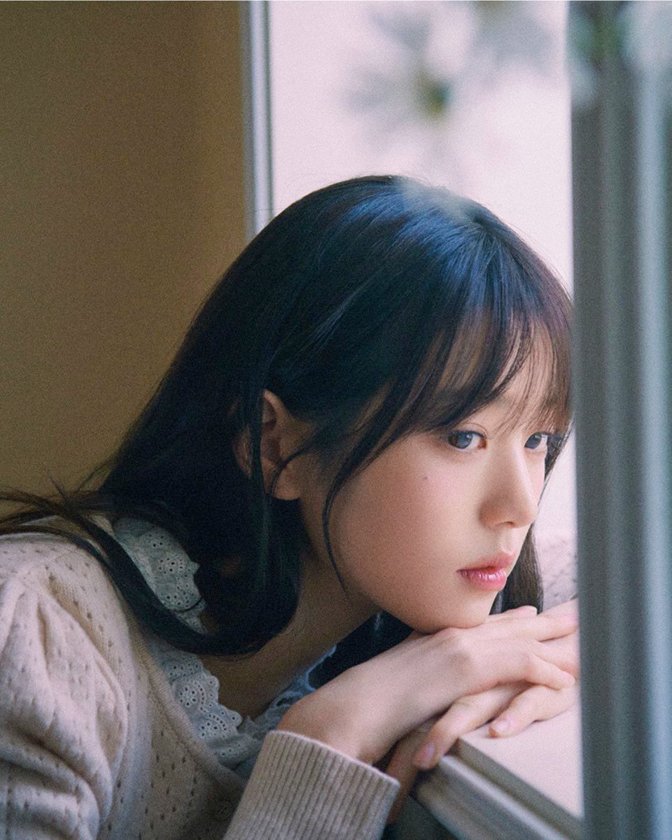 wonyoungpics's tweet photo. princess https://t.co/rkDtUMI7Vw