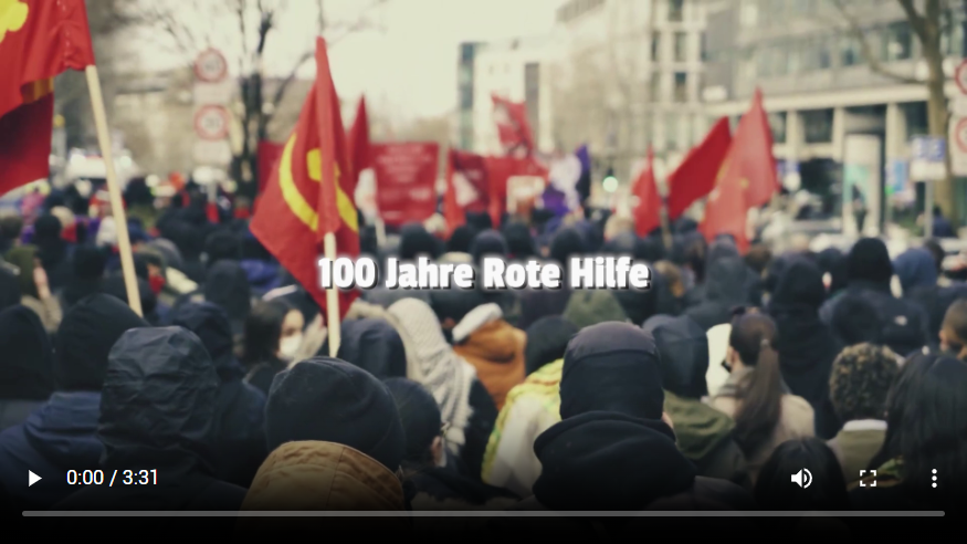 RoteHilfeeV's tweet photo. Im März feiert der Dokumentarfilm "Solidarität verbindet - 100 Jahre Rote Hilfe" seine Premiere. Mit allen Kontinuitäten und Brüchen zieht sich die praktische und organisierte Solidarität als roter Faden durch die Arbeit der Roten Hilfe. https://t.co/YPTCuv8a96 https://t.co/p51oCzhs3K