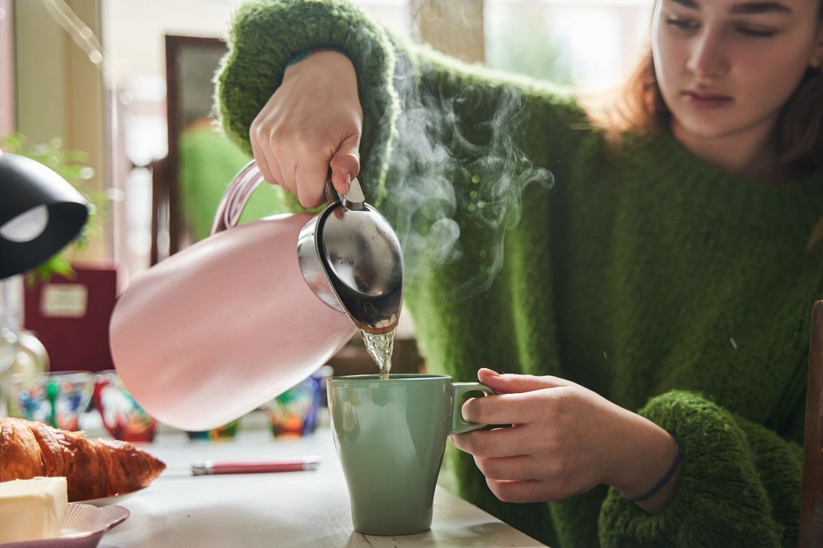 Good morning! We begin with… Positive stories from freelance creatives to boost your mood in a recession 👀  bit.ly/3T6SkxJ