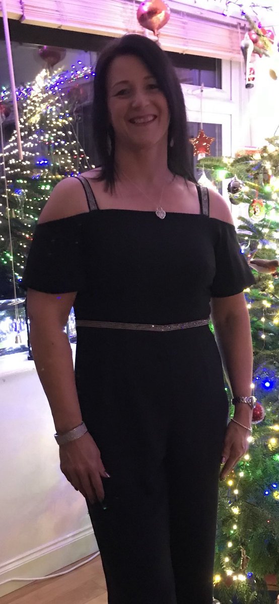 Happy birth day to my wonderful wife love you to the moon and stars <a href="/Tracey1805/">Tracey 💙❤️</a>