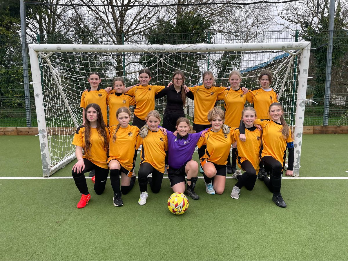 Super proud of our Penrice Lionesses!! Through to the quarter finals of the County Cup!! 💪❤

#PenricePride #GirlsFootball #Cornwall #CornwallFootball #Teamwork