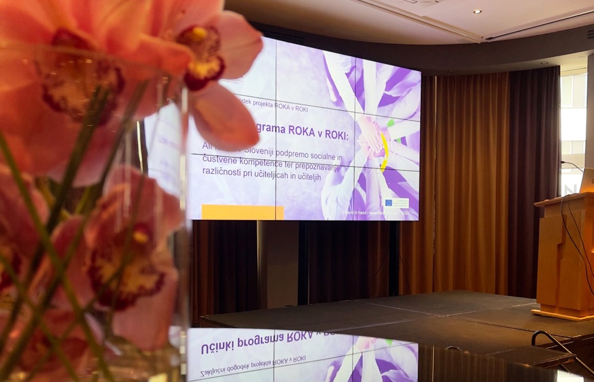 HANDinHAND_si's tweet photo. 🎉 After three incredible years, the success of the HAND in HAND project has been shared at the final HAND:ET national dissemination event in #Slovenia!

📚 Don't miss out! https://t.co/gcKMrhP3tx

@PI_Slovenia https://t.co/08lVbKgvnB