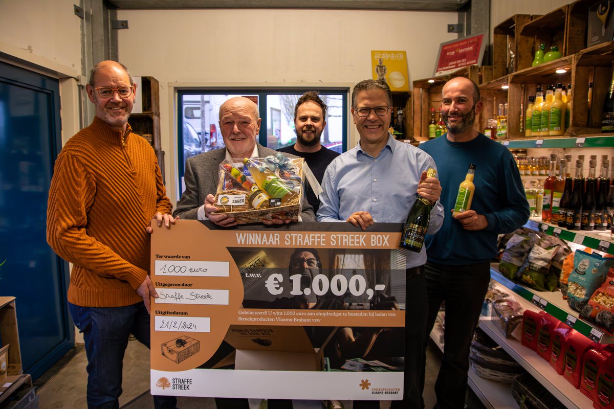 Peter Robert wint eindejaarsactie Straffe Streek prez.ly/XBGc
