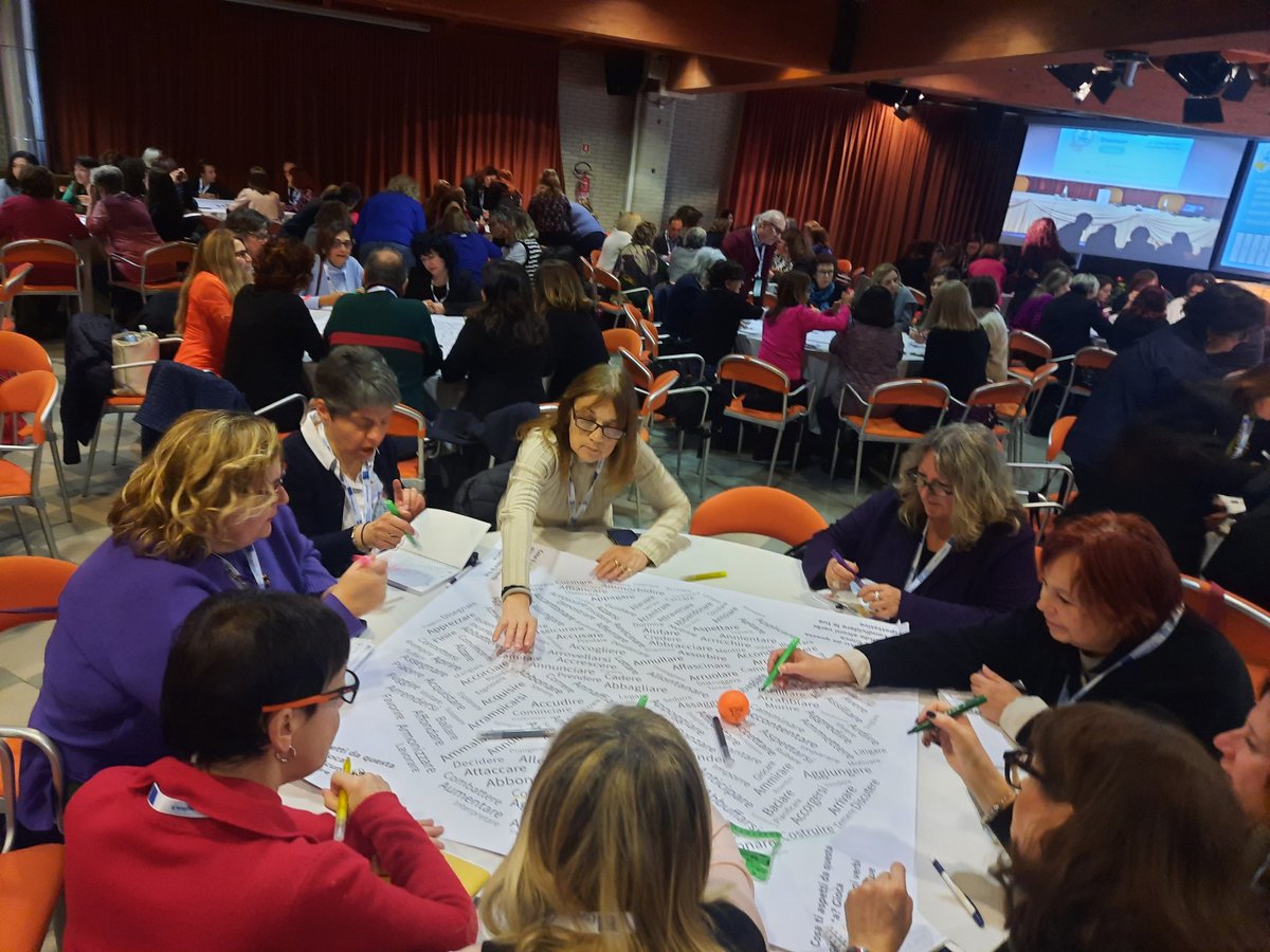 Erasmus+ INDIRE tweet media