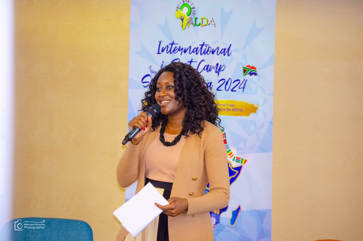 films_ethan's tweet photo. @Yalda https://t.co/urCbL4s6jH https://t.co/ubc3WuNo0m @midrand_events_photographer @universityofpretoria #day2 #YALDAiBootCamp #YALDAiBC #YALDAiBC2024 #AfCFTAYouth #youth4AfCFTA #yalda4AfCFTA #IBuyMadeInAfrica #Umoja4AfCFTA #afcta #
@chidompemba https://t.co/LiMkFnEMVj