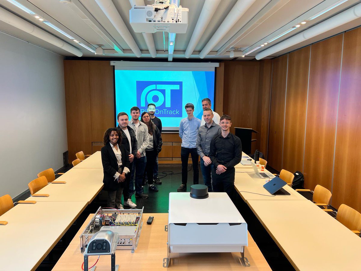 LwamBerihu's tweet photo. Celebrating a successful final product demo at RideOnTrack’s office! 🎉👏
Grateful for the opportunity to showcase our project’s impact and potential. 
#project4_0 #demodaywin #itfactory #thomasmore https://t.co/ynu1Bpv6AP