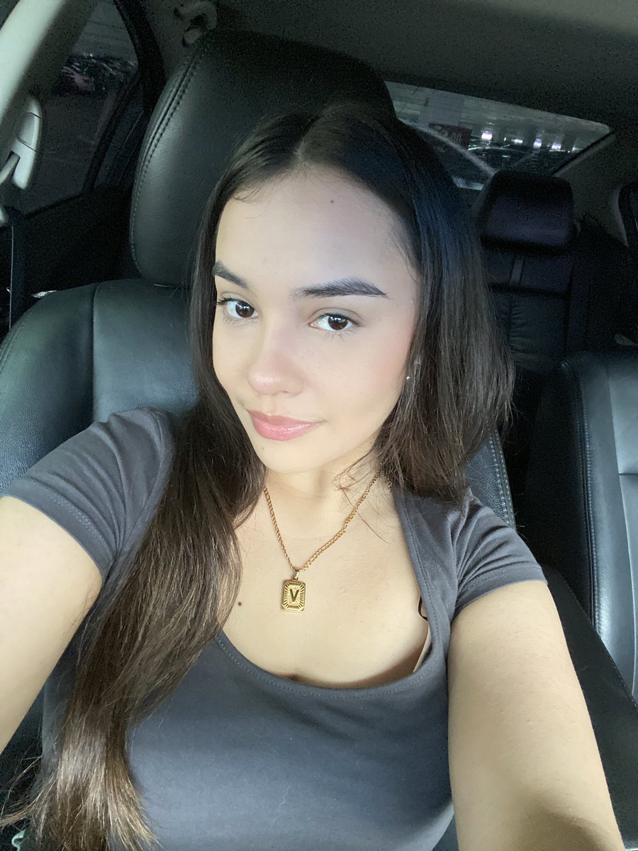 luuvmarlene's tweet photo. school pic☺️ https://t.co/aLbCzXp4Ij