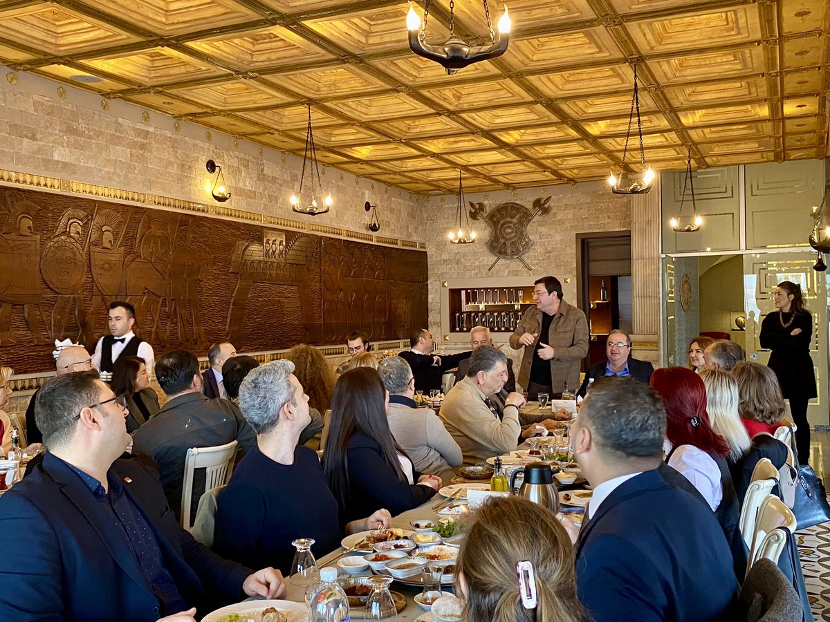 Bu sabah Belediye Meclisi ve İl Genel Meclisi adaylarımızla bir araya geldik. Yerel seçim sürecini değerlendirdik. Birlikte yönetmek için biz hazırız. #Çanakkale