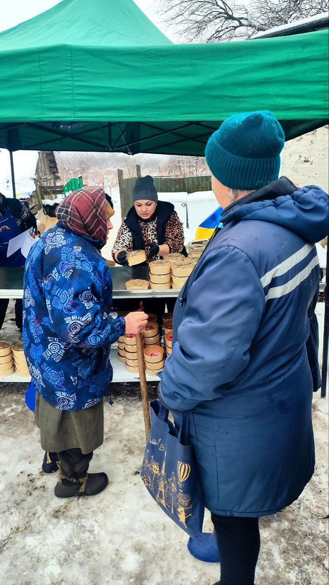UaEmergencyFood's tweet photo. Excited to announce the next round of the Outdoor Kitchen project! Starting on February 11th, we'll be serving 500 meals daily in villages across the Izyum area (Kharkiv region). The kitchen will run for three weeks. #FieldKitchen #OutdoorKitchen https://t.co/hjNqf8RGzL