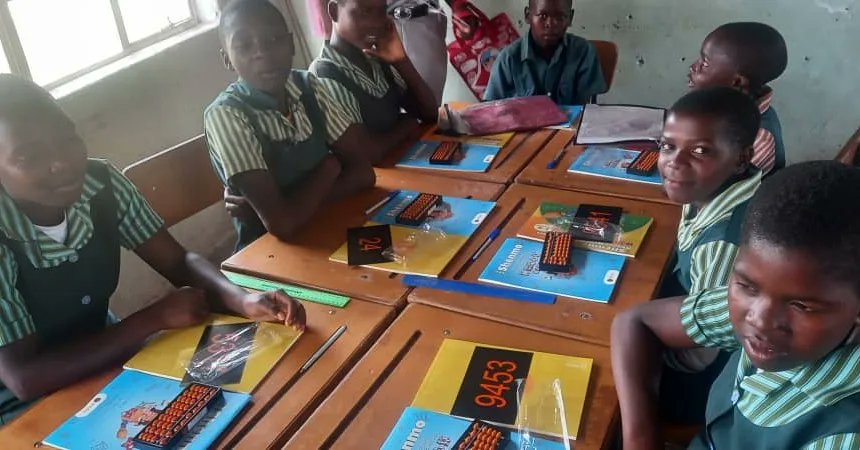 shenmoghana's tweet photo. Congratulations on the official opening of Shenmo Zimbabwe &amp; its formal cooperation with two schools🧮 🫂🎊🍾👏✨🙏

Think Fun Learning, Think Shenmo Abacus Mental Math!

Contact us on 0500926000 in Ghana to enroll your school or ward(s). 

#abacus #abacusmentalmath #shenmoghana https://t.co/hNzdAVaG9K