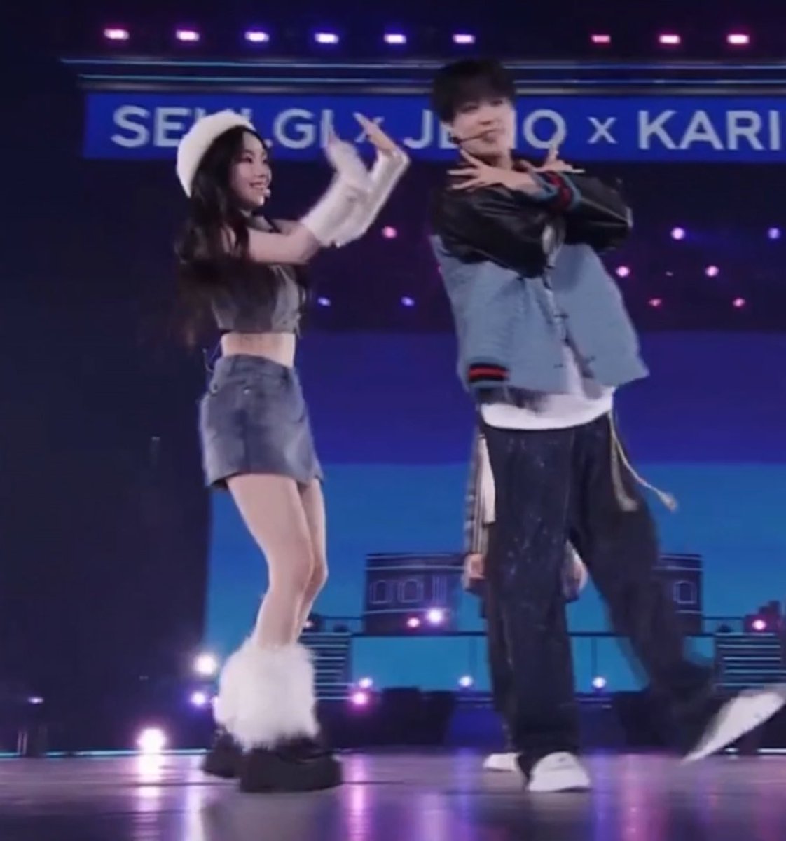 Day 1                                      Day 2